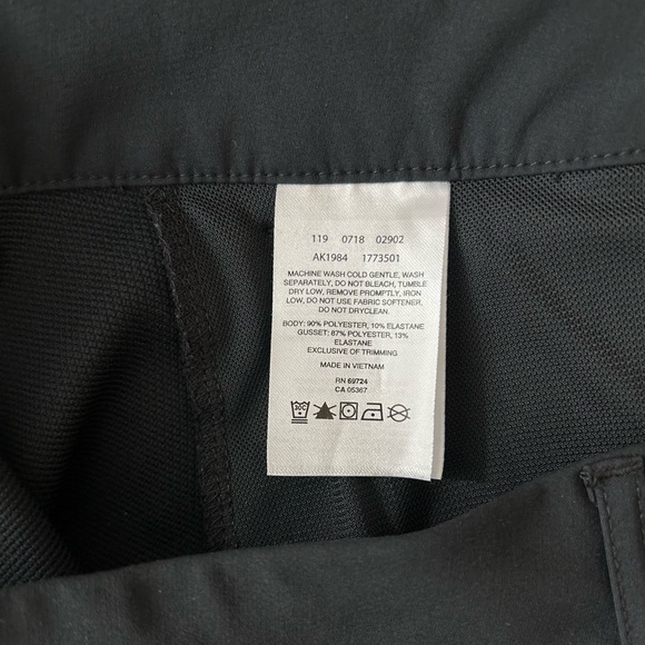Columbia Titanium Women’s Black Athletic Workout Pants - Size 10/42 Like New - Picture 7 of 7